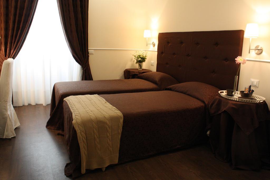 Caesar Place Bed and Breakfast Ρώμη Δωμάτιο φωτογραφία